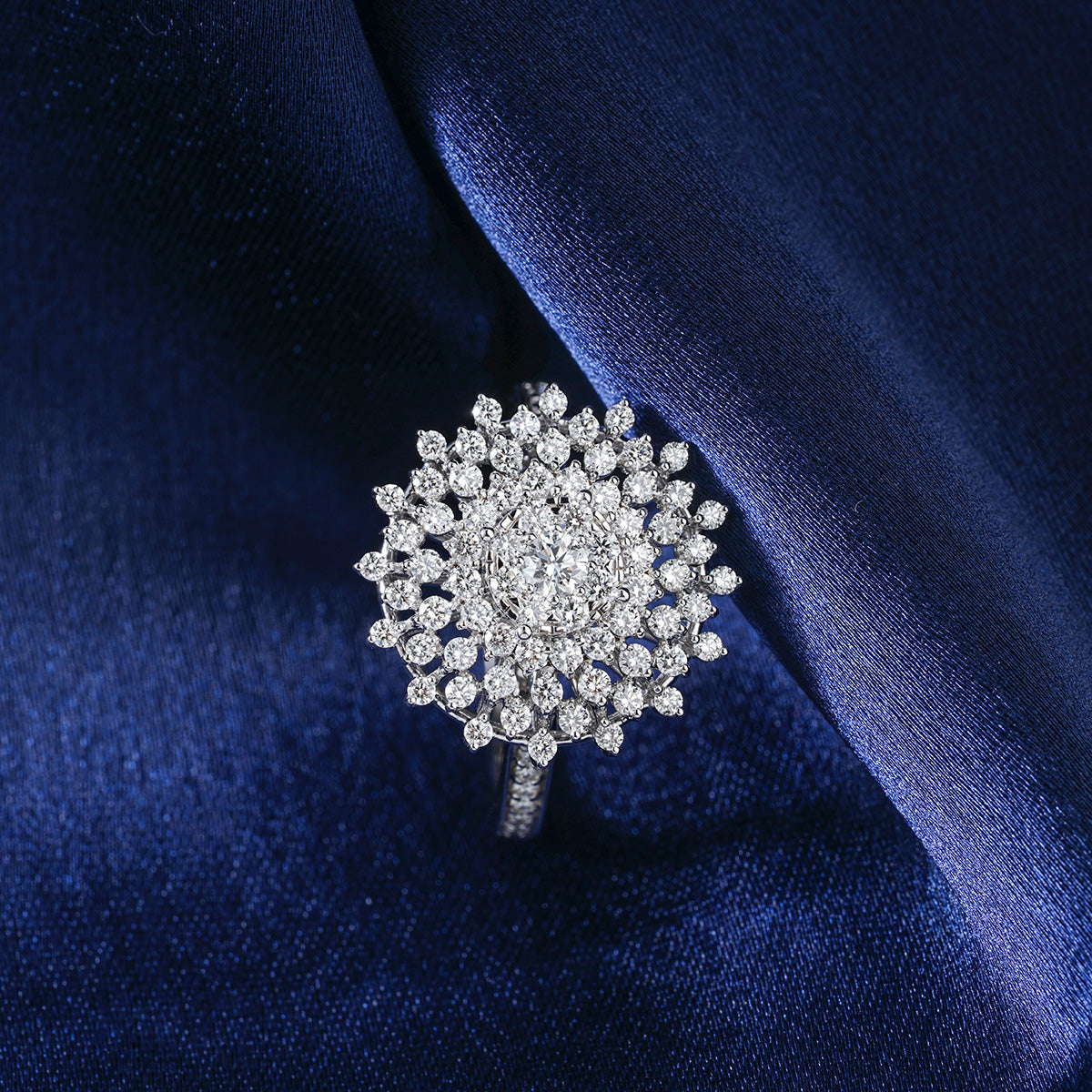 Breaking Tradition: 2024's Hottest Trends in Custom Engagement Rings