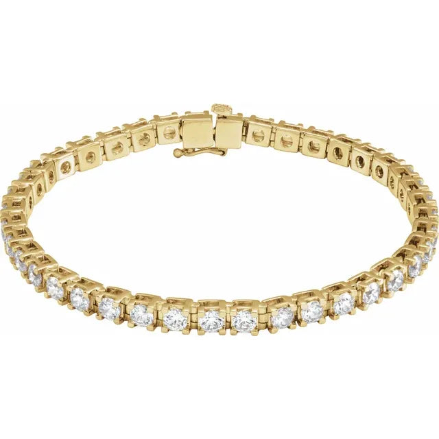 14K yellow gold line bracelet featuring lab-grown diamonds