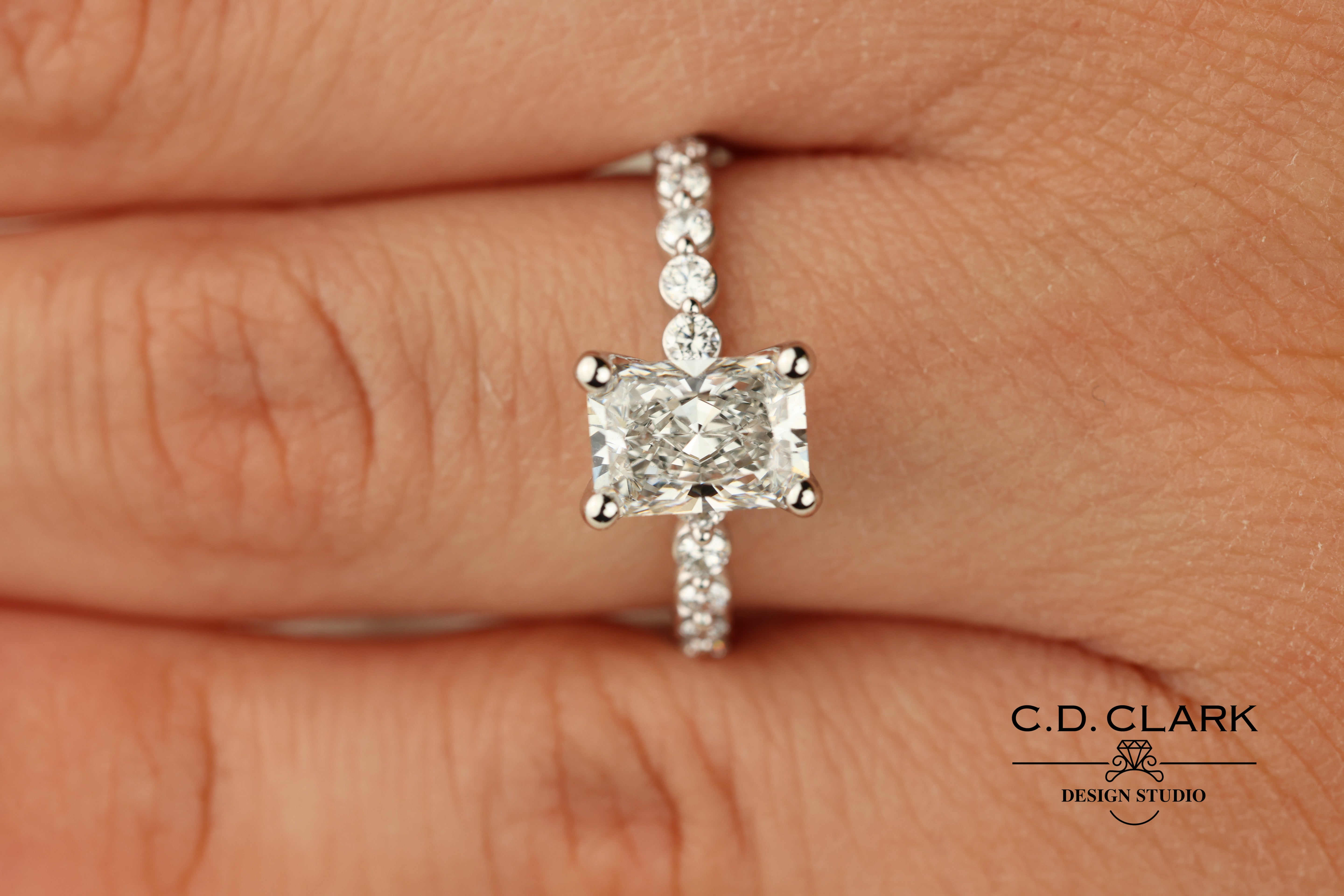 Dazzling 1.50ct Radiant Engagement Ring