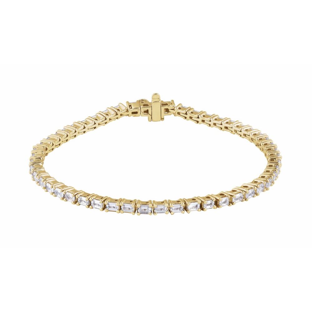 14K yellow gold bracelet adorned with 10.5 carat lab-grown diamonds