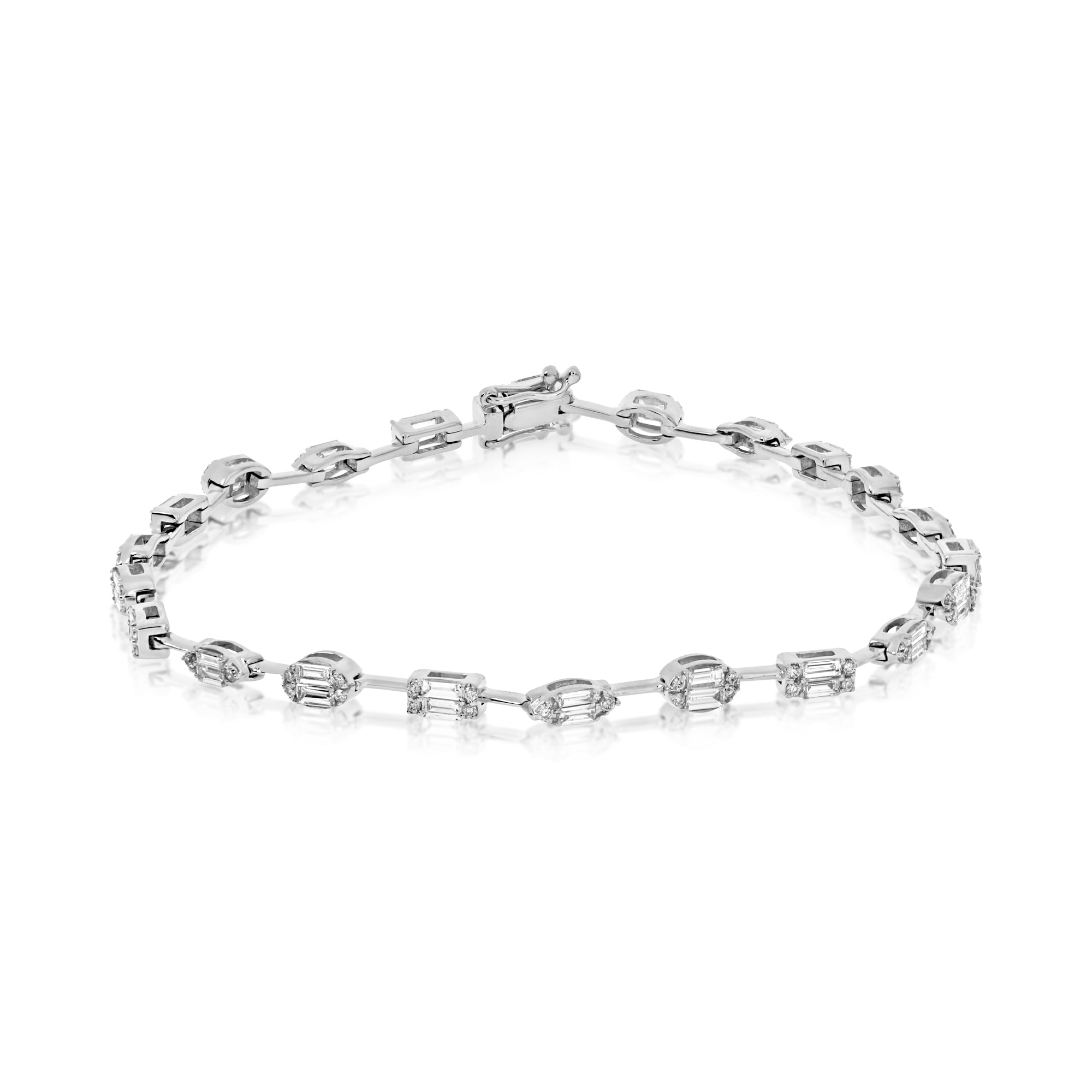 Baguette Diamond Bracelet in white gold