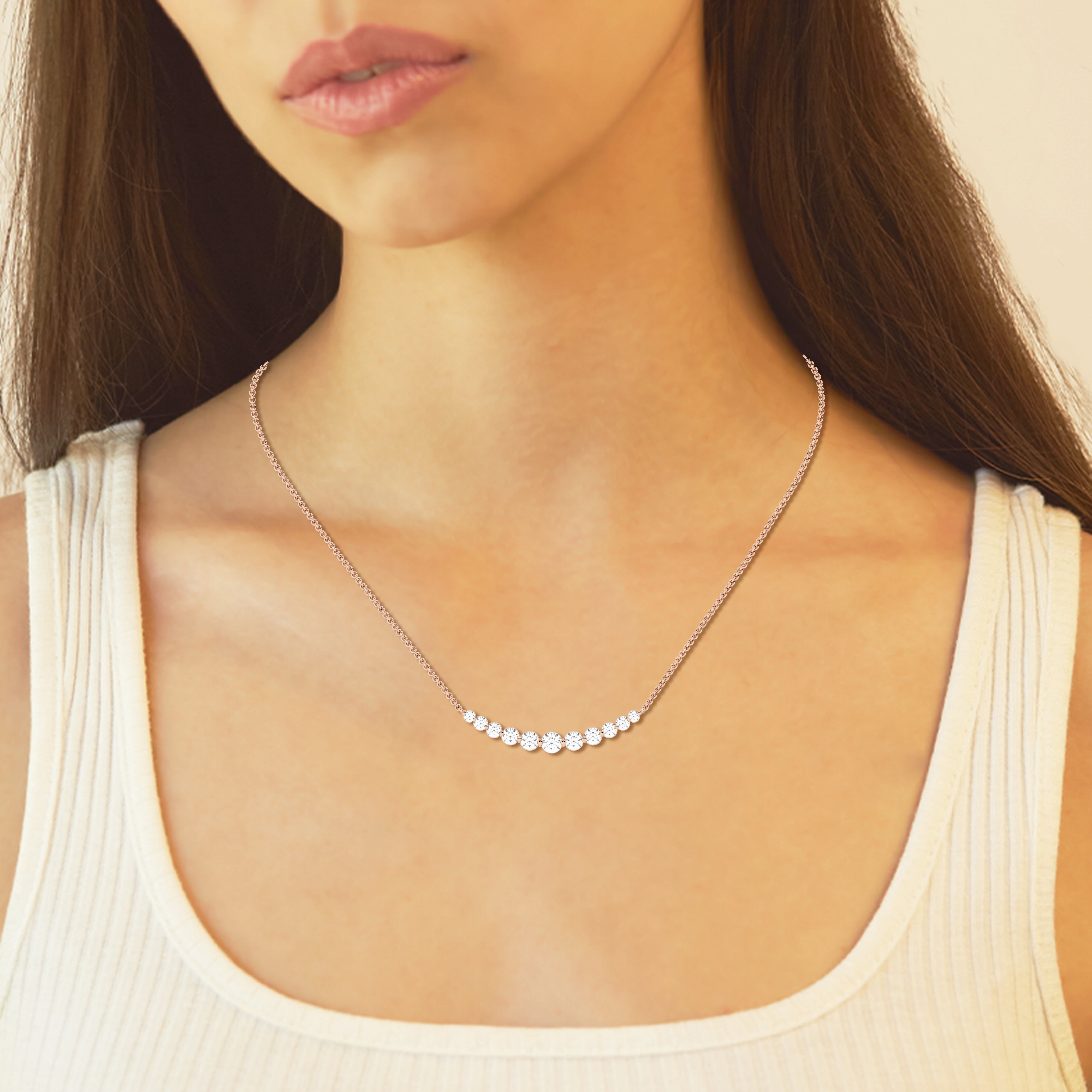 1 carat smile pendant