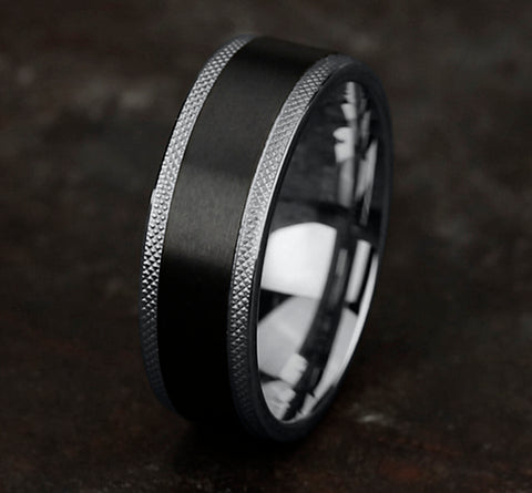 The Rogue - 14K White/Black Titanium