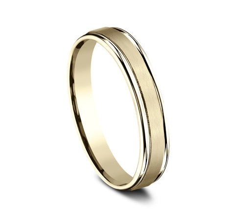 18K Yellow satin center wedding band, side