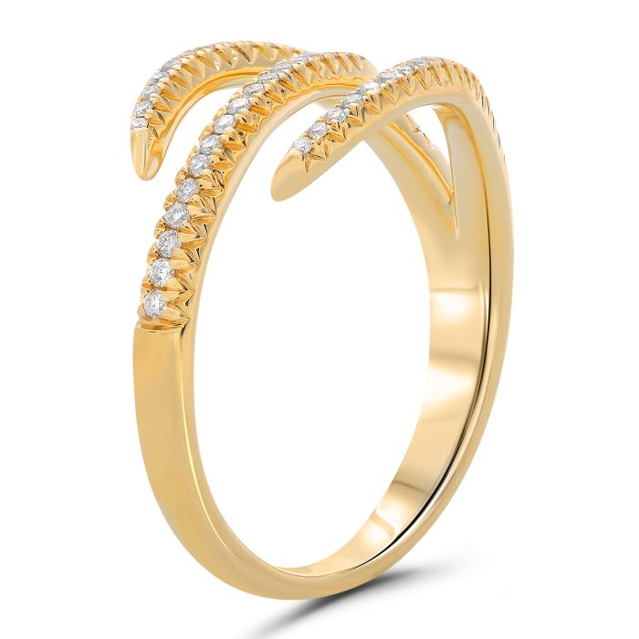 Staggered Diamond Ring
