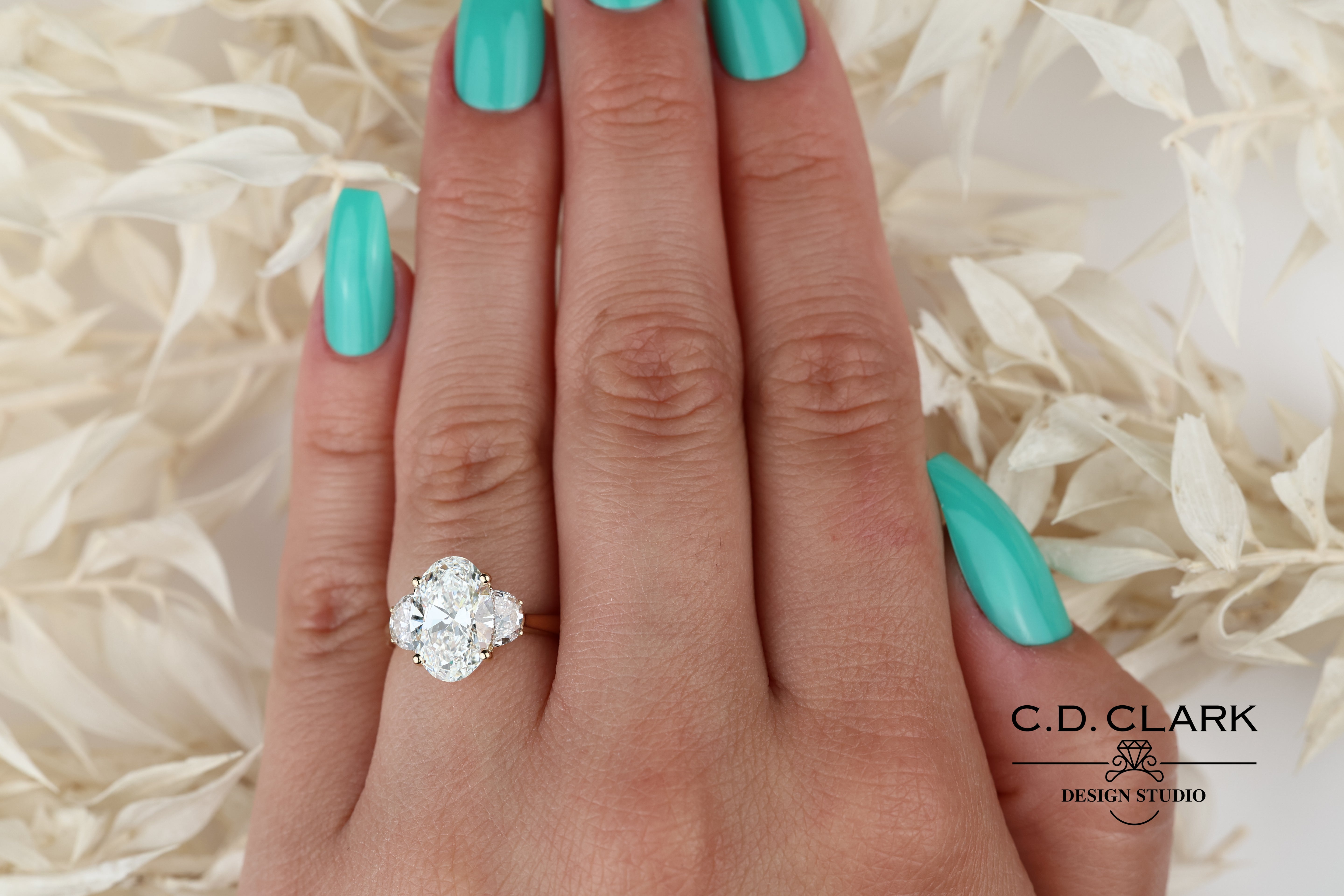 Stunning Oval Engagement Ring
